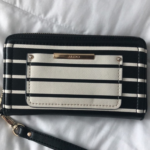 Aldo Wallet - Picture 4 of 9